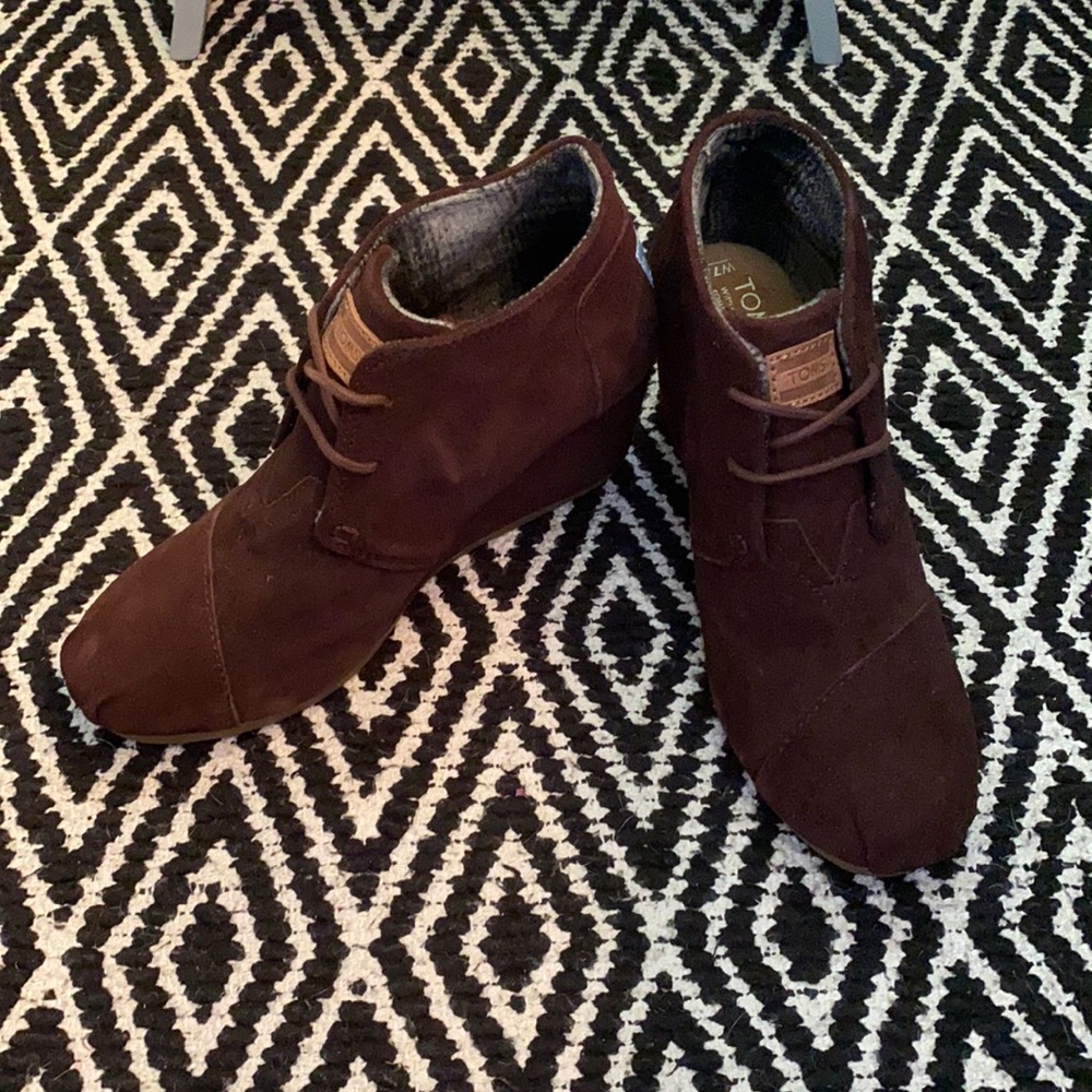 Toms wedges, Brown. Size 7.5